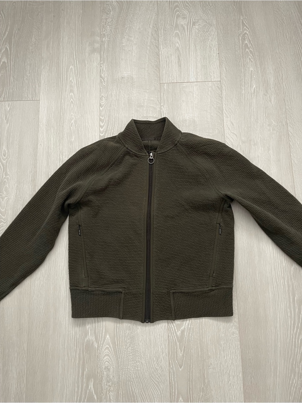 Lululemon On Repeat Bomber Dark Olive Green size 8 - Picture 7 of 16